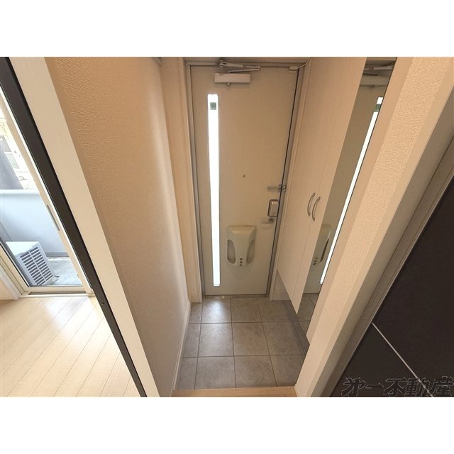 玄関　玄関
