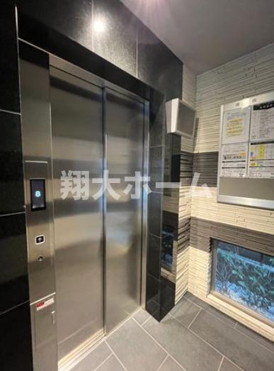 東京メトロ日比谷線 入谷駅 徒歩7分 12階建 築5年の外観写真