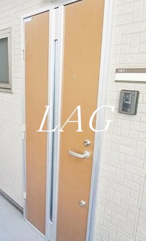 玄関　玄関です。