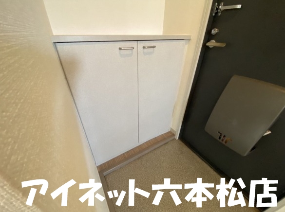 玄関　お出迎えはこちらで