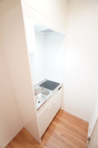 キッチン　※同物件・同タイプの写真です。
