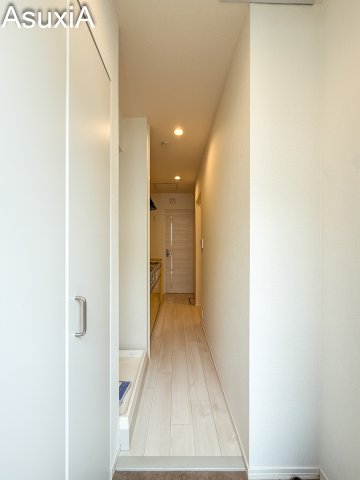 玄関　別タイプのお部屋の写真です