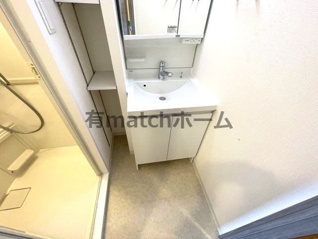 洗面設備　(参考)同マンション同間取り他部屋の写真