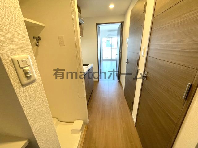 玄関　(参考)同マンション同間取り他部屋の写真