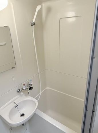 バス・シャワールーム　※同仕様写真