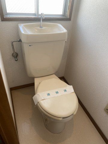 【コーポ華のトイレ】