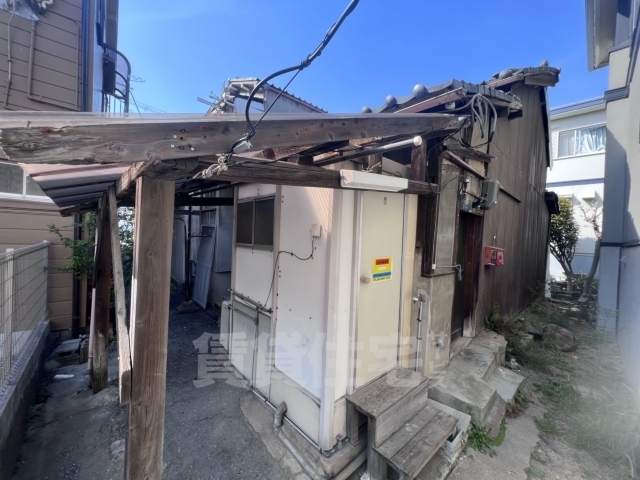 大野茶屋の建物外観