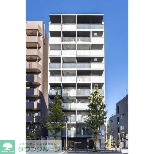 【新宿区下落合のマンションの建物外観】