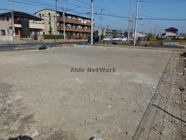 【袖ケ浦市袖ケ浦駅前のアパートの駐車場】