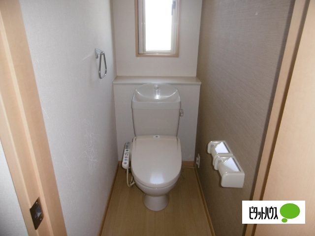 トイレ　シャワー付トイレ