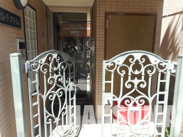 エントランス　エントランス