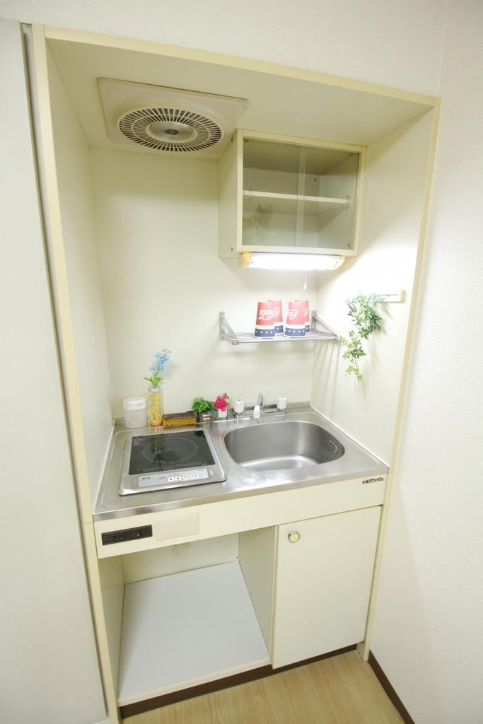 キッチン　同建物別号室参考写真です