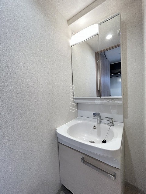 洗面設備　シャンプードレッサー