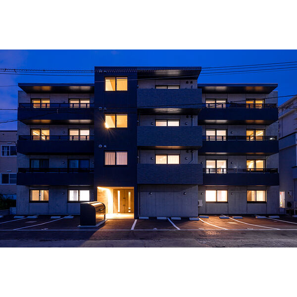 ディスティーノレジデンシア715の建物外観