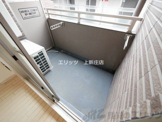 バルコニー　バルコニー