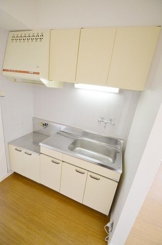 キッチン　ガスコンロ設置可
