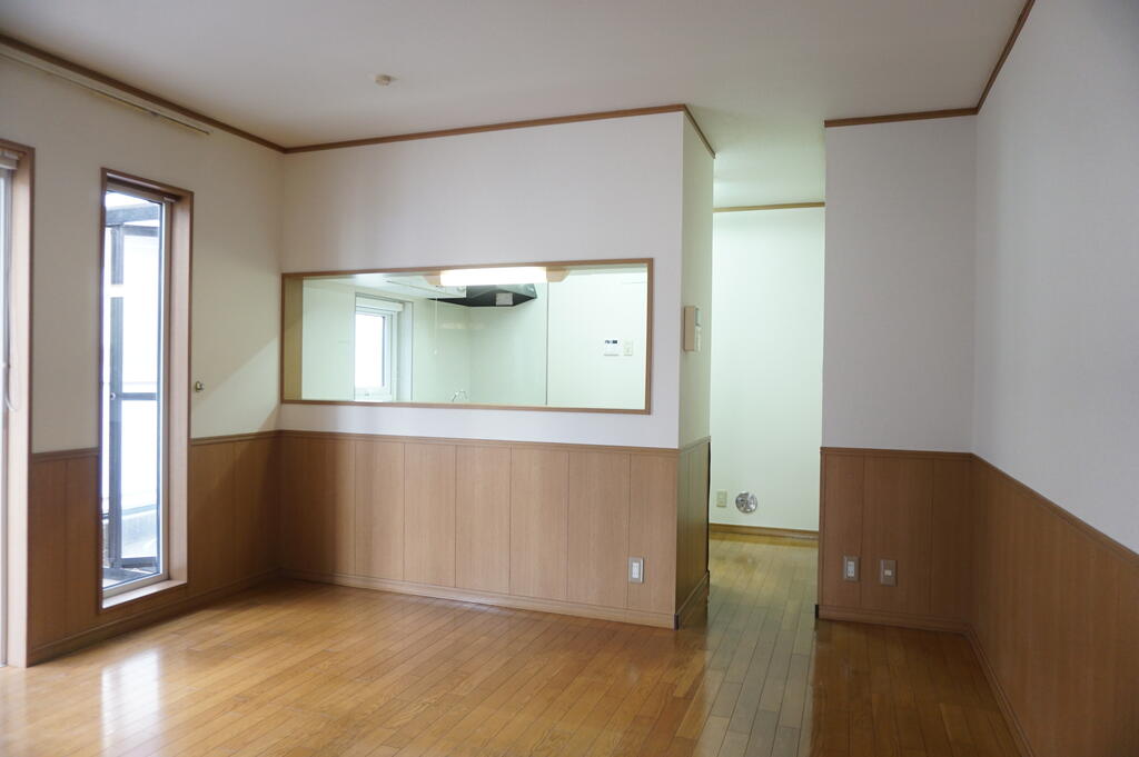 居室・リビング　13帖以上の広々空間☆