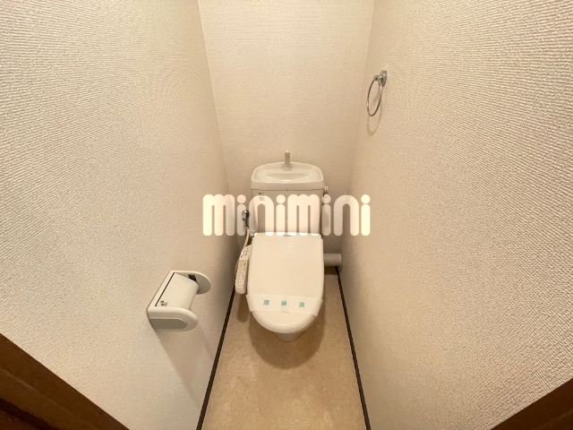 トイレ　清潔感のあるトイレです