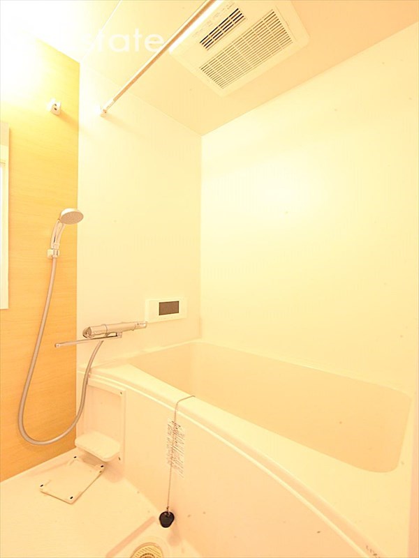 バス・シャワールーム　バスルーム