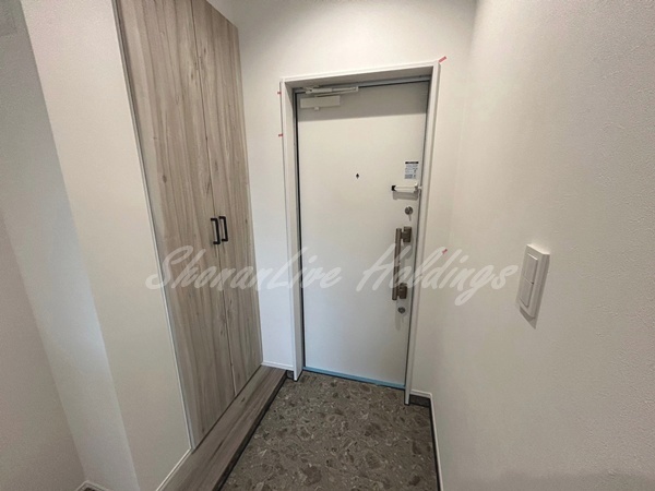 玄関　お履き物が多い方にもおすすめ♪