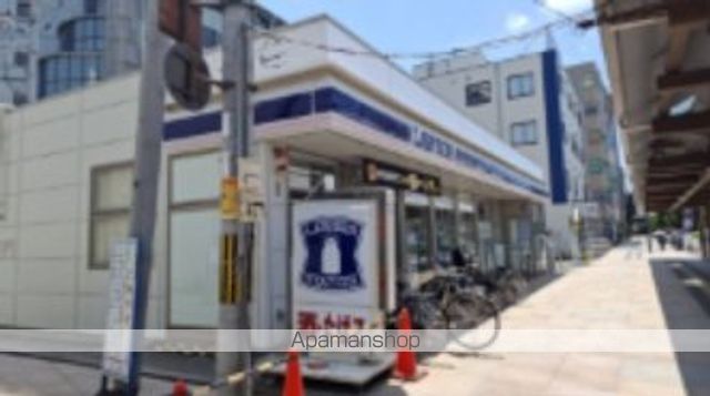 コンビニ　ローソン　近鉄八木駅前店（コンビニ）まで305m