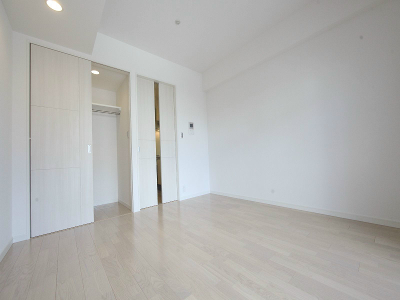 居室・リビング　洋室7.2帖　ウォークインクローゼット付（収納充実してます）