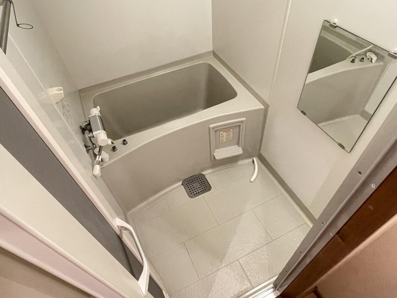 バス・シャワールーム　浴室