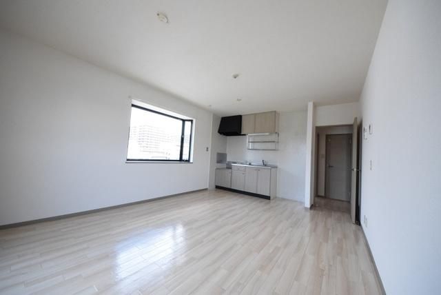 居室・リビング　明るい2面採光