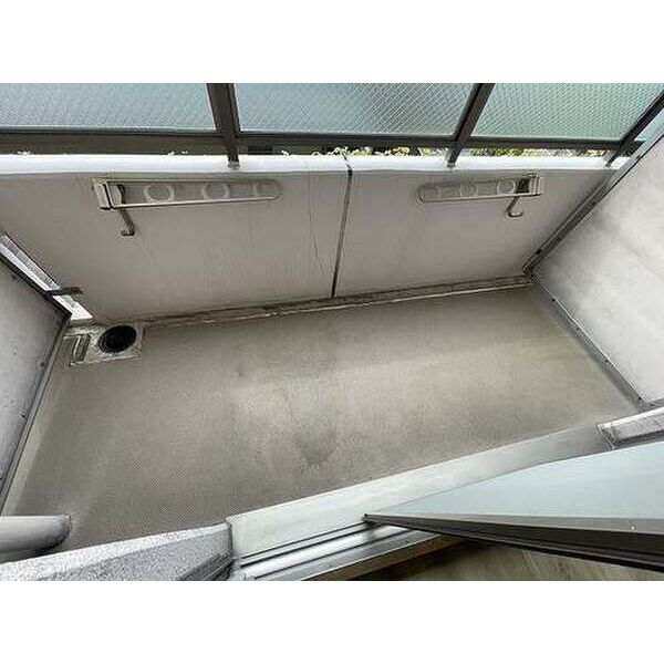 バルコニー　バルコニー　※同タイプの部屋のお写真です