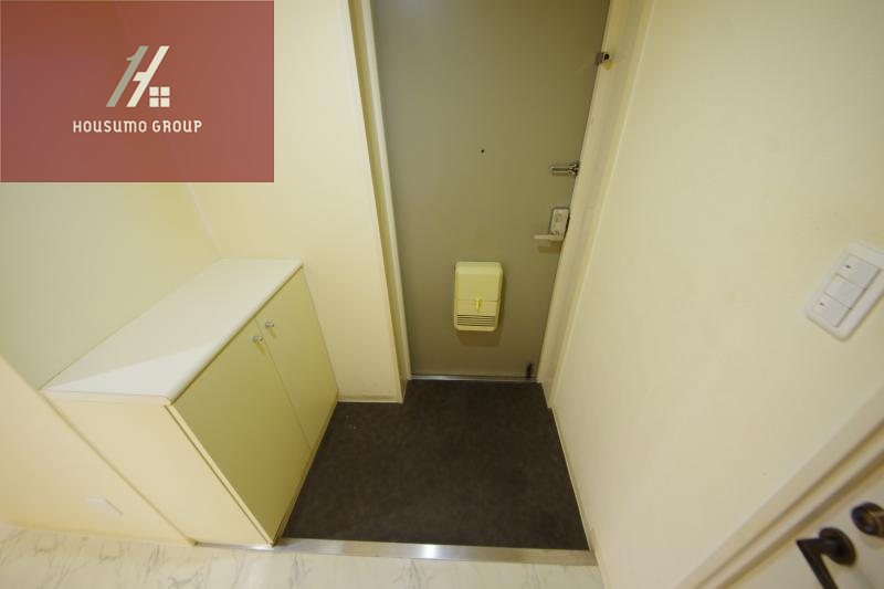 玄関　落ち着いた玄関です