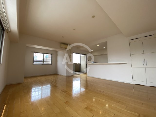 居室・リビング　グレンパーク梅田北　リビング・ダイニングスペース