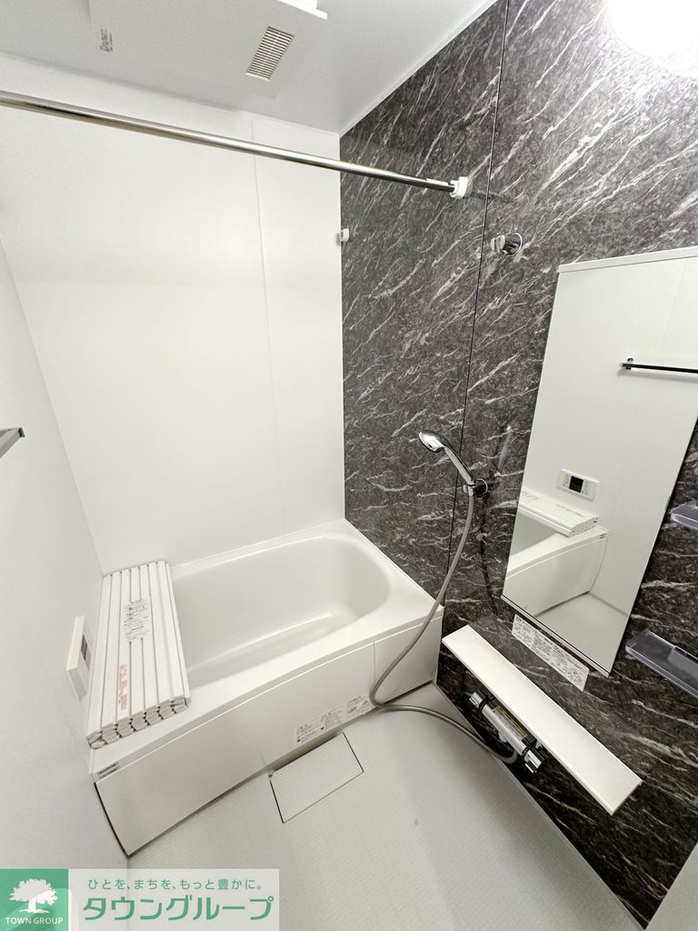 バス・シャワールーム　バス