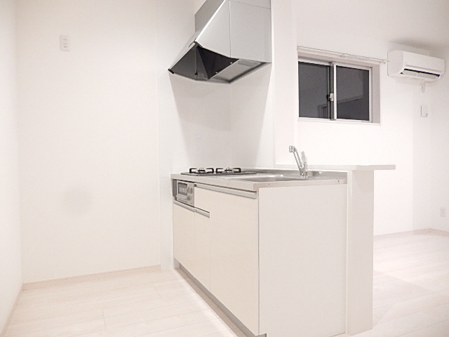 キッチン　同シリーズの画像参照