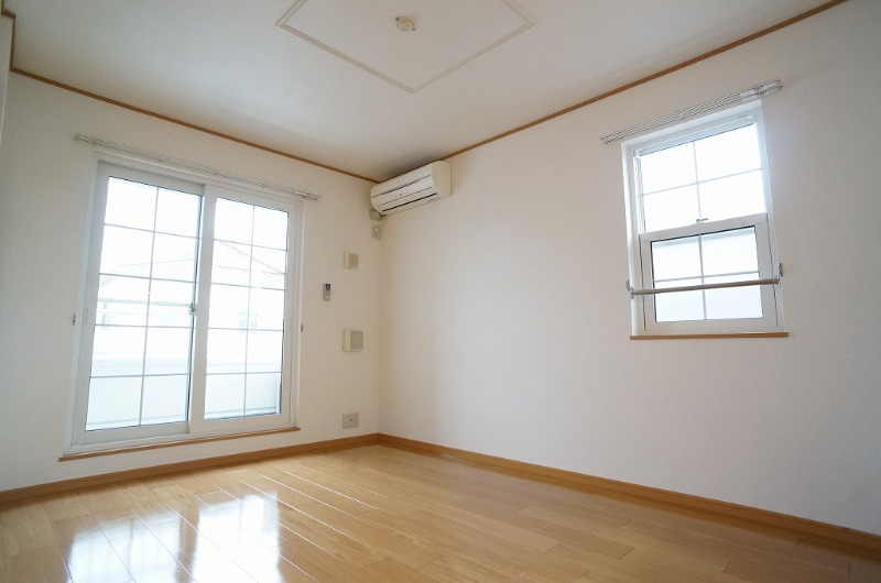 居室・リビング　図面と現状に相違がある場合には現状を優先