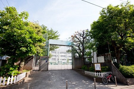 小学校　目黒区立原町小学校（小学校）まで566m
