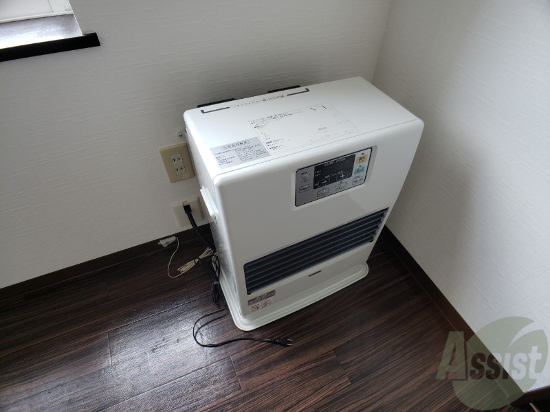 その他設備　灯油暖房です。札幌の寒い冬もこれで大丈夫！