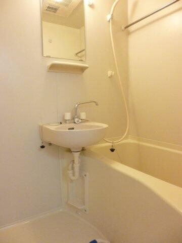 バス・シャワールーム　同タイプ参考写真