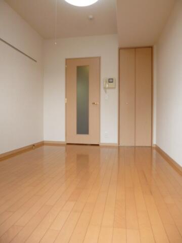 居室・リビング　同タイプ参考写真