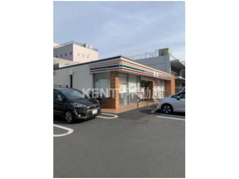コンビニ　セブンイレブン 大田区大森南3丁目店（コンビニ）まで322m