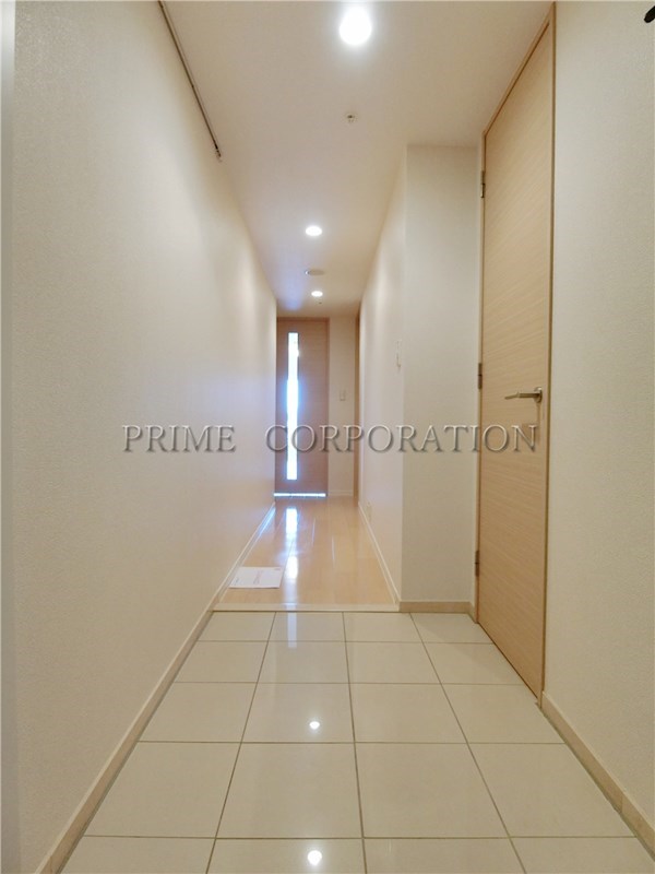 玄関　※参考写真※