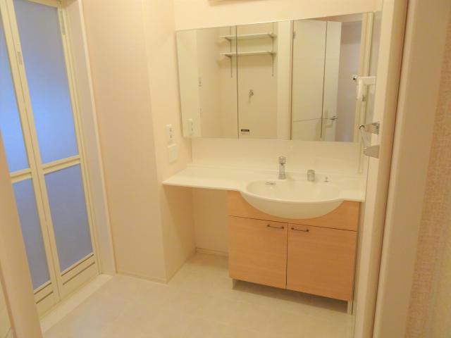 洗面設備　※別部屋(参考)