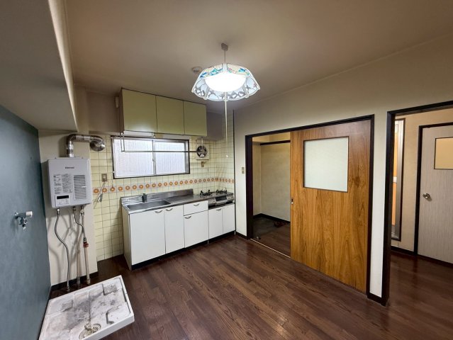 居室・リビング　パールハイツくれない