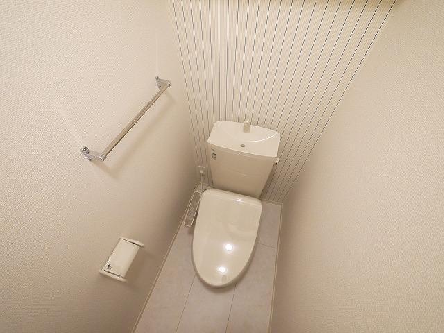 トイレ　ゆったりとした空間のトイレです