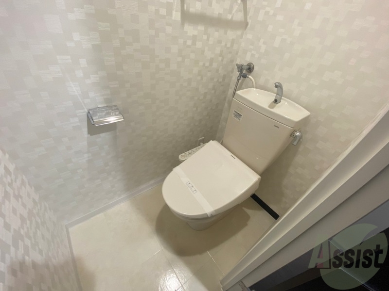 トイレ　トイレです。ウォシュレット付を探している方、おすすめです。