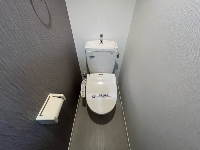 トイレ　※同施工会社のイメージ写真※