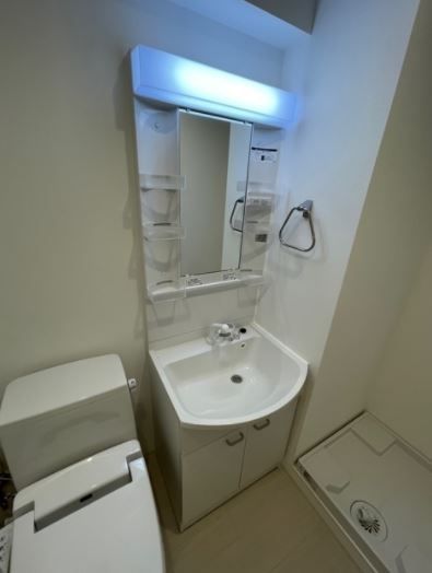 洗面設備　（別タイプ参考写真）Dash Living Komagome