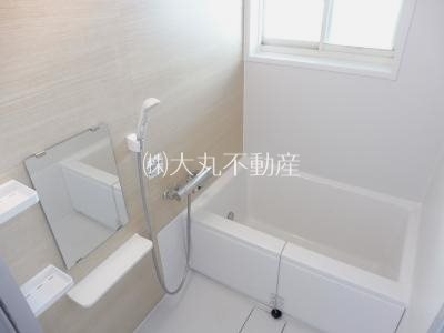 バス・シャワールーム　追い焚き付
