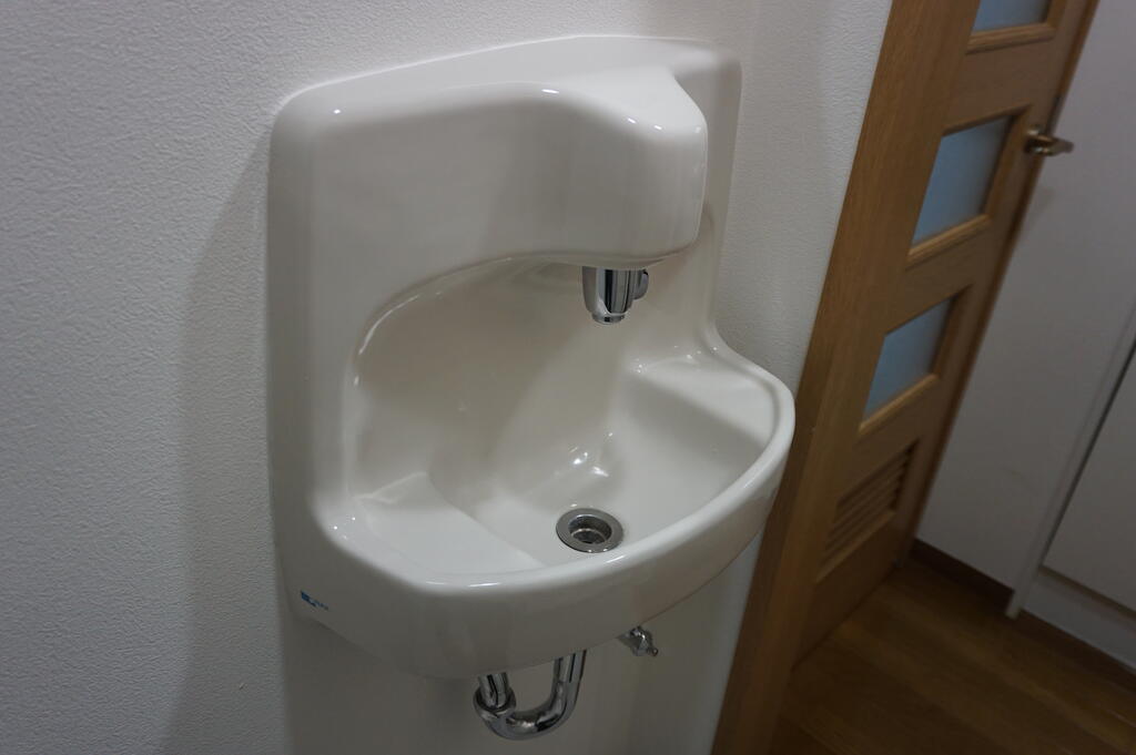 洗面設備　手洗い台　※他室参考写真