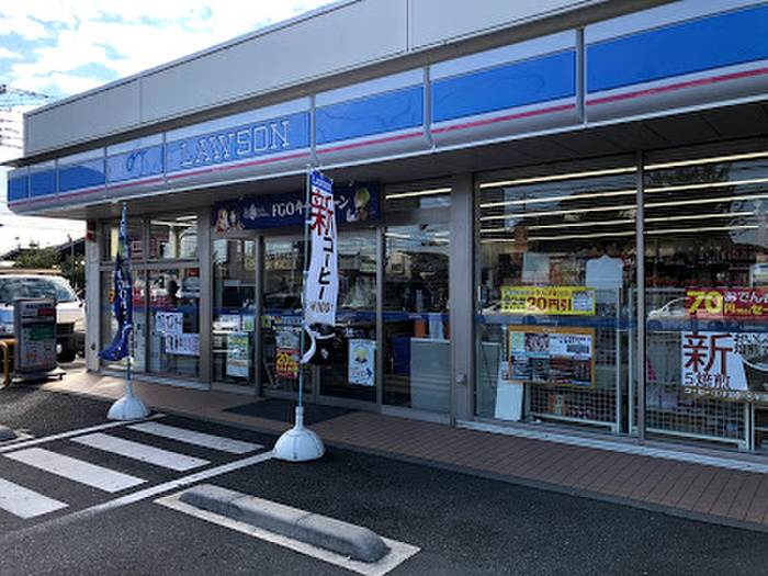 コンビニ　ローソン　瑞穂殿ヶ谷店（コンビニ）まで848m