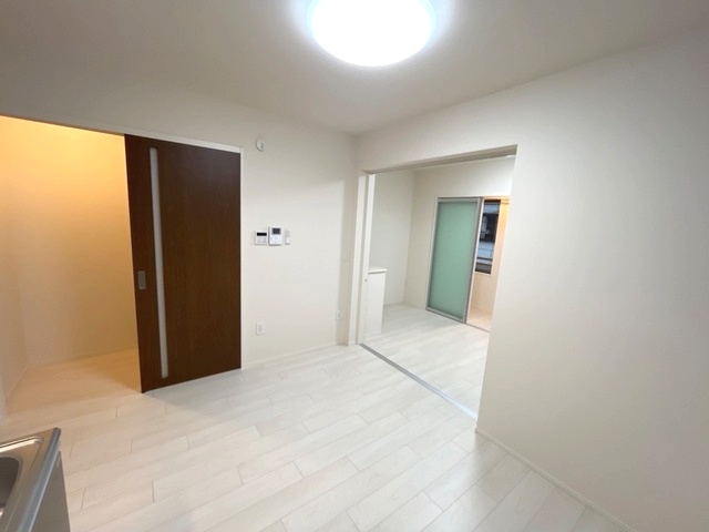 居室・リビング　開放感のあるゆったりとしたお部屋です♪